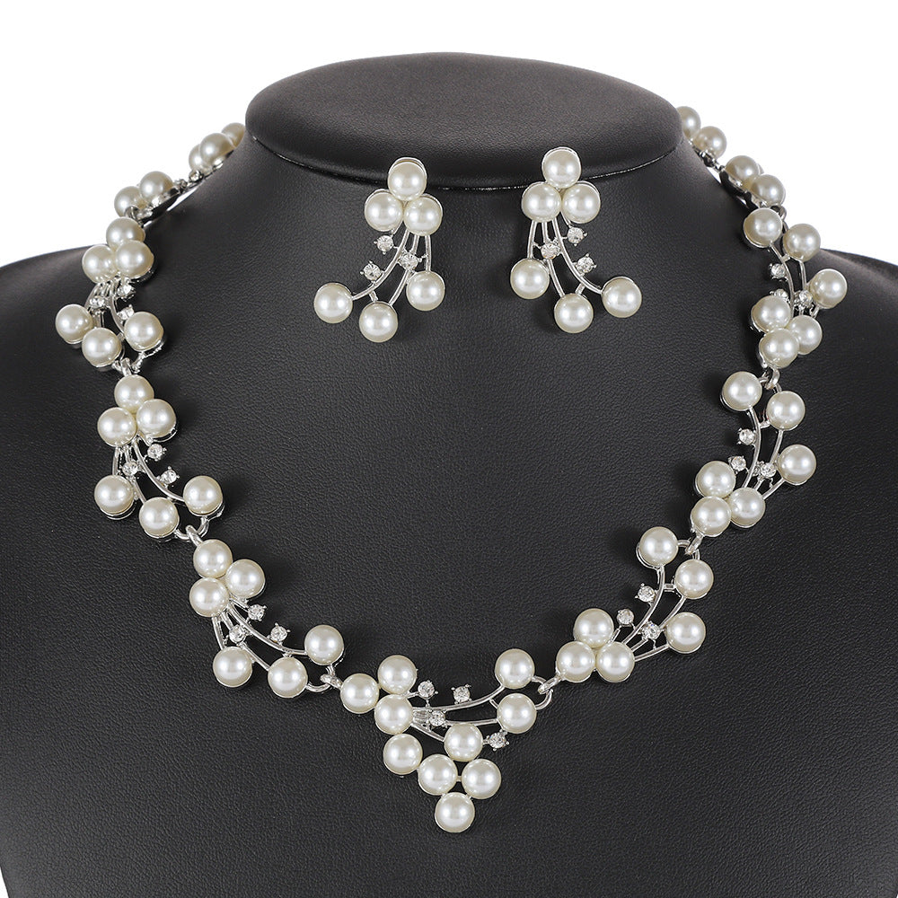 Trendy Pearl Necklace Jewelry Set for Women