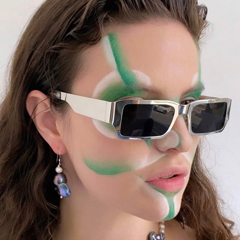 Trendy Metal Frame Sunglasses in Various Colors