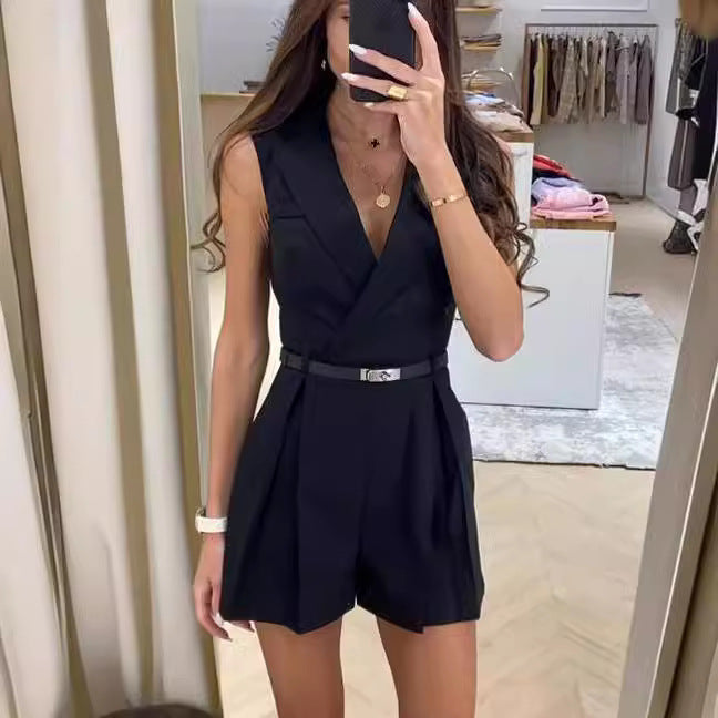 Chic Commute Sleeveless Jumpsuit in Polyester