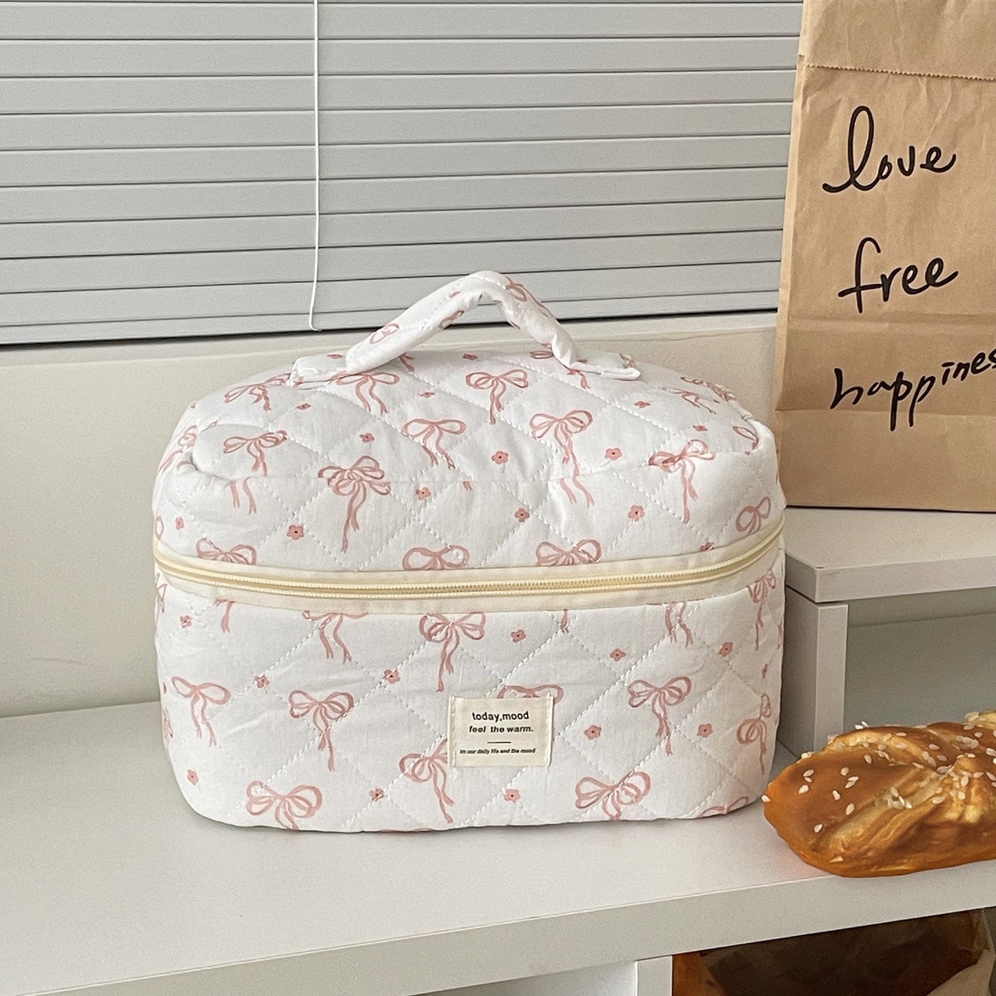 Pink Bow Print Sweet Portable Make Up Bag