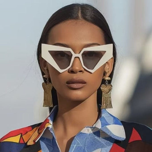Trendy Geometric Sunglasses UV400 Gray Lenses
