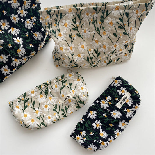 Embroidery Flower Simple Portable Make Up Bag