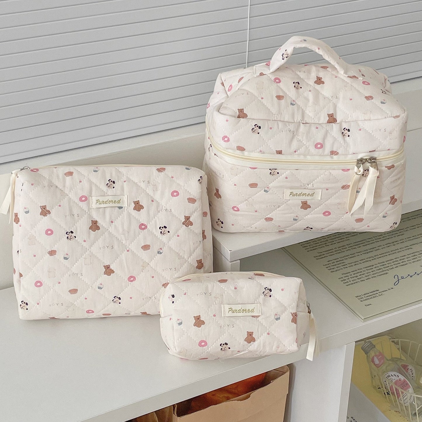 Bow Flower Large Capacity Makeup Bag Vintage Quilted Toiletry Pouch