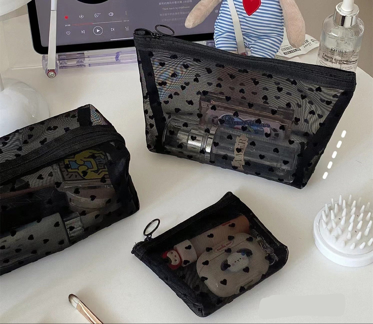 Black Heart Velvet Mesh Makeup Organizer Bag