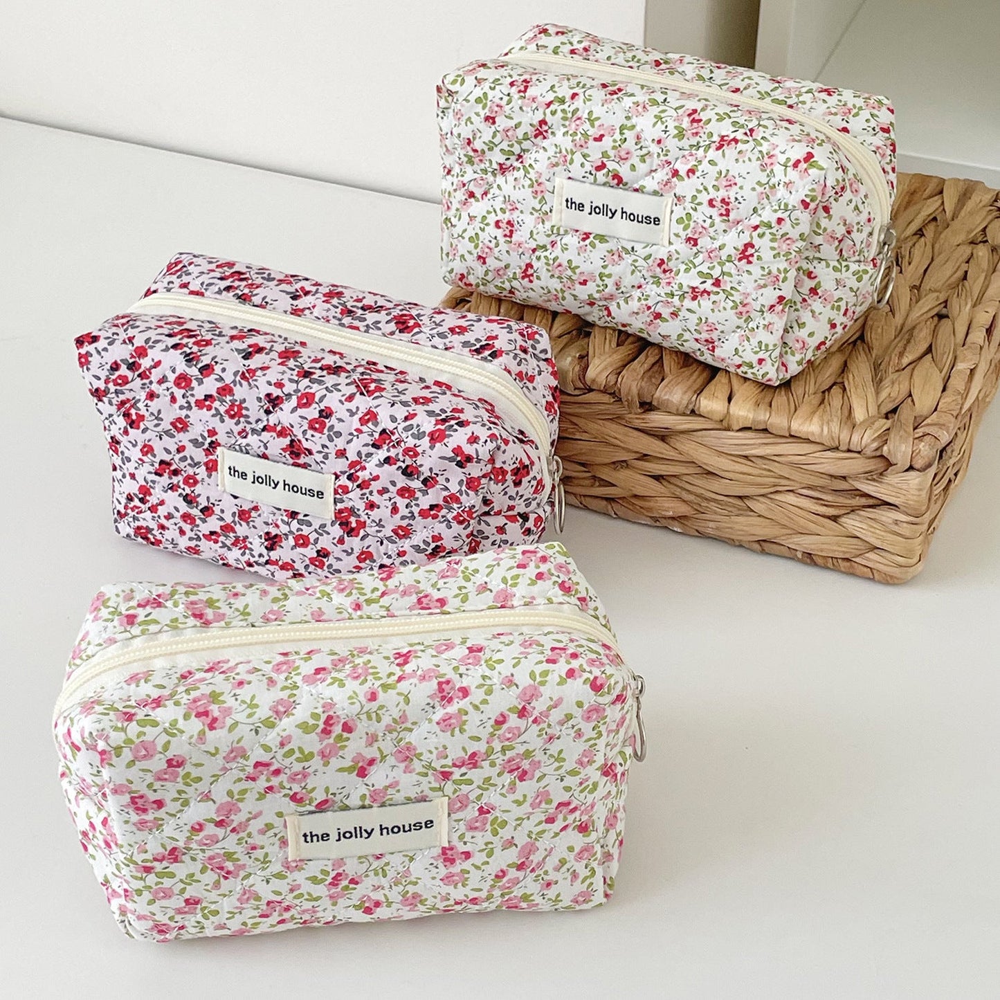 Classic Floral Cosmetic Bag Stylish Portable Travel Organizer