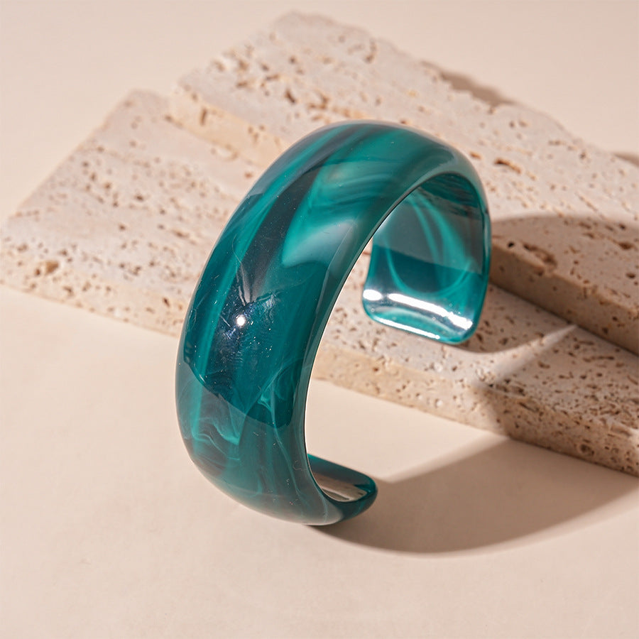 Vintage Tie-Dye Open Acrylic Bracelets