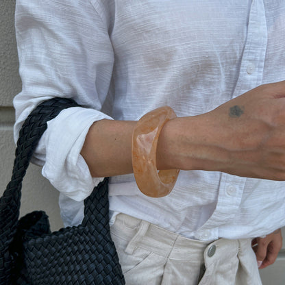 Fashionable Gradient Translucent Resin Bangle Geometric Wide Cuff Bracelet