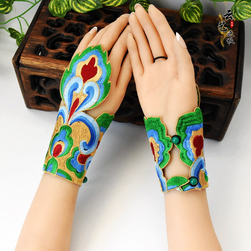 Wristband Antique Thin Section Embroidered Wrist Cover Women'S Decorative Half Finger Embroidered Gloves