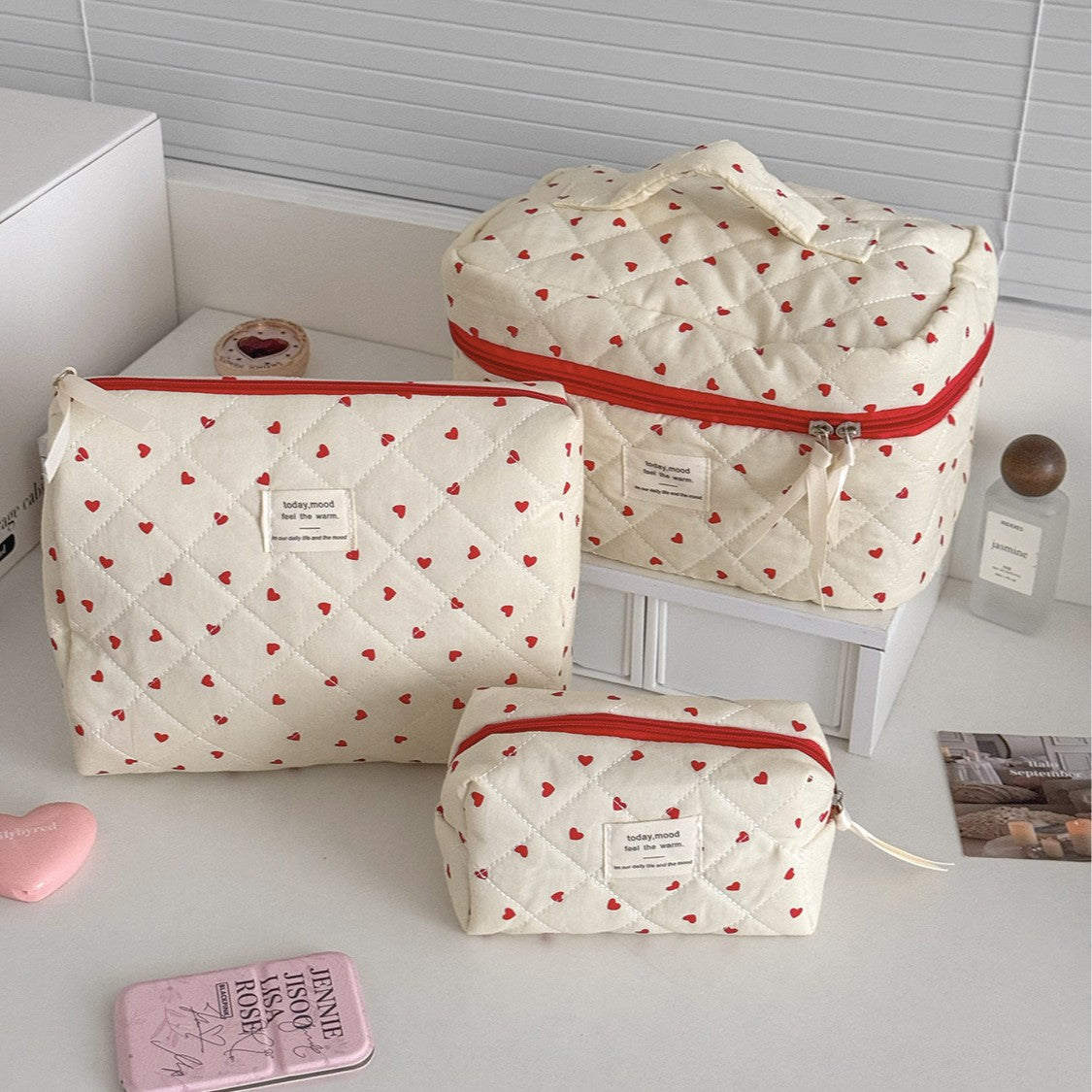 Bow Flower Large Capacity Makeup Bag Vintage Quilted Toiletry Pouch