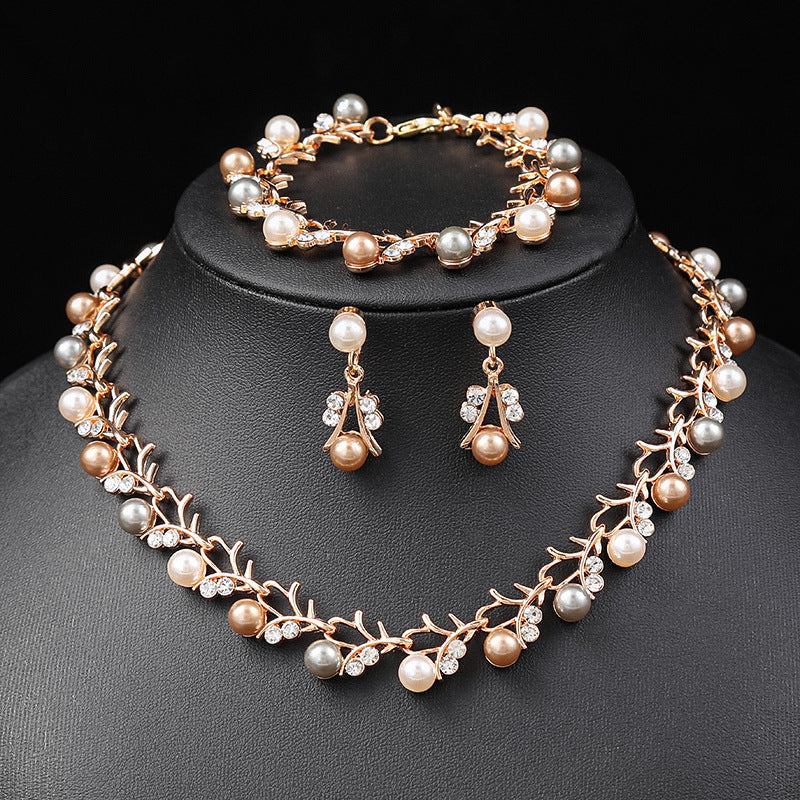 Pearl Necklace and Earring Set Elegant Alloy Jewelry for Bride
