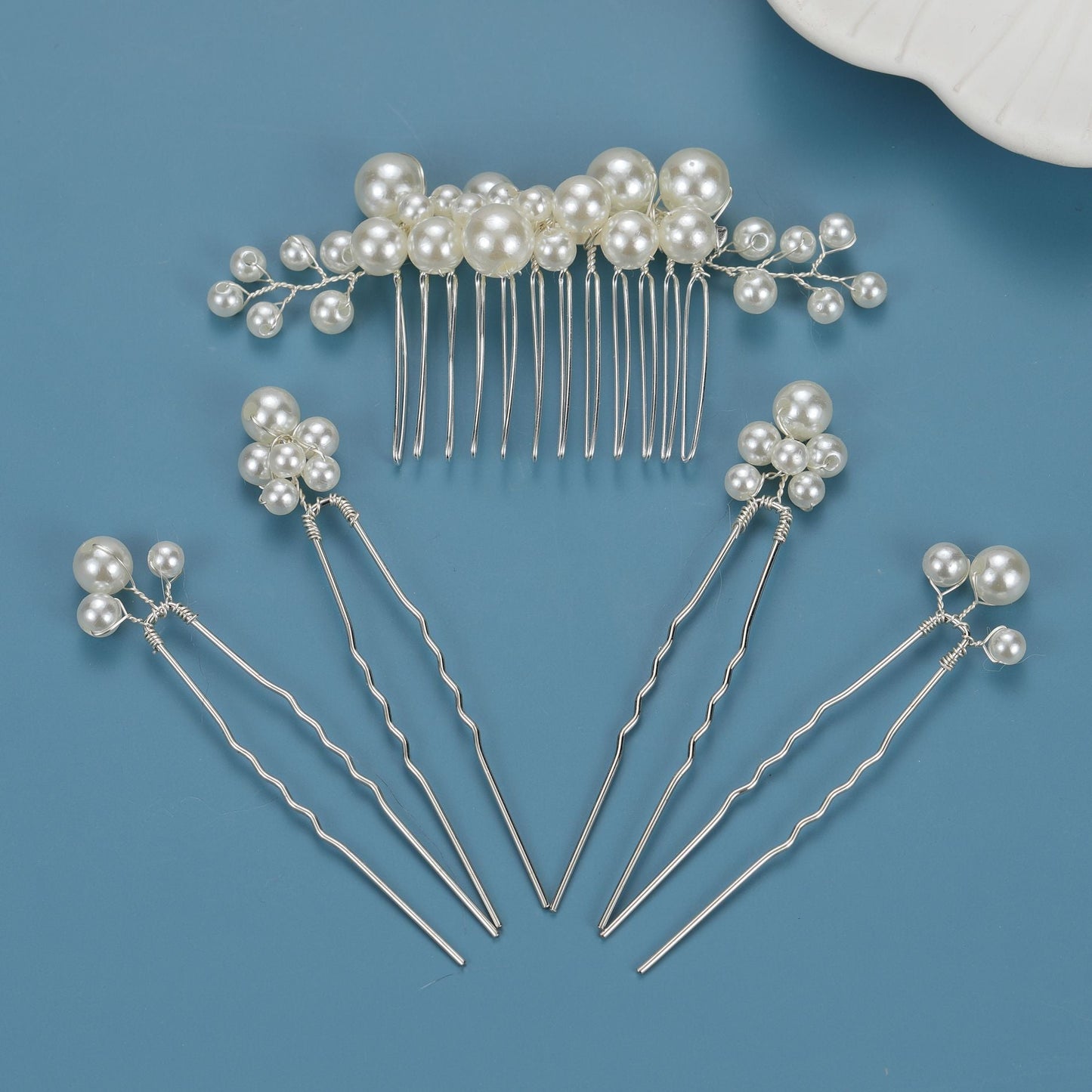 Vintage Baroque Pearl Hair Comb Set for Brides