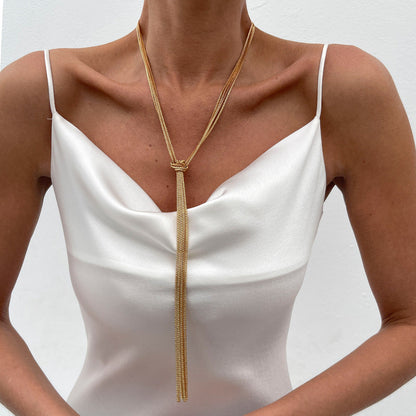 Fashionable Long Metal Chain Tassel Necklace With Geometric Design