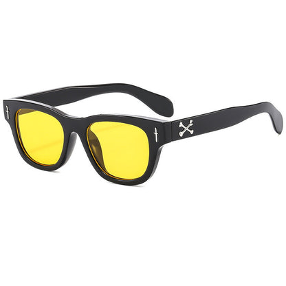 Trendy Square Sunglasses with Arrow Design UV400 Protection