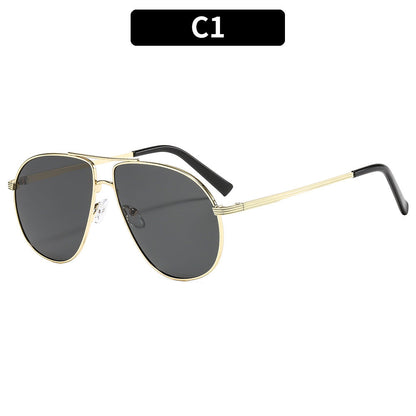 Trendy Unisex Retro Oversized Sunglasses with Geometric Design
