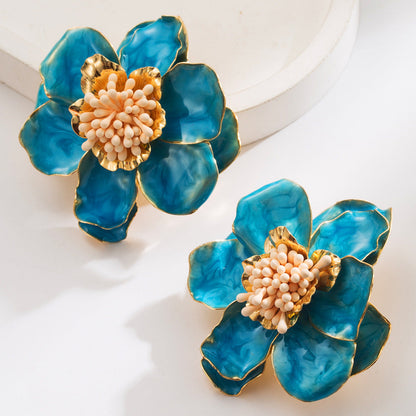 Elegant Vintage Camellia Flower Earrings Luxury Style