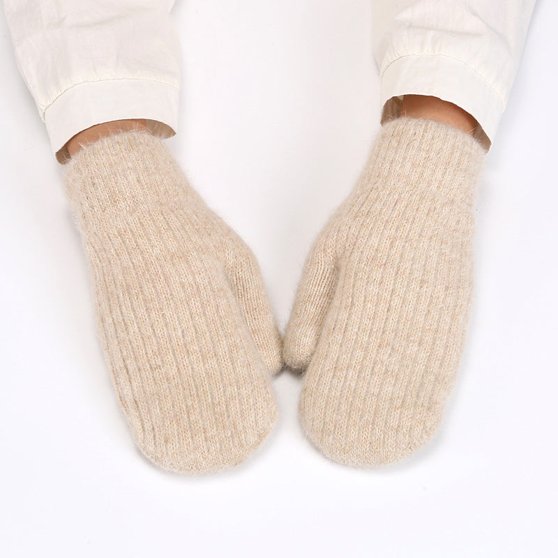 Simple Padded Knit Mittens Gloves