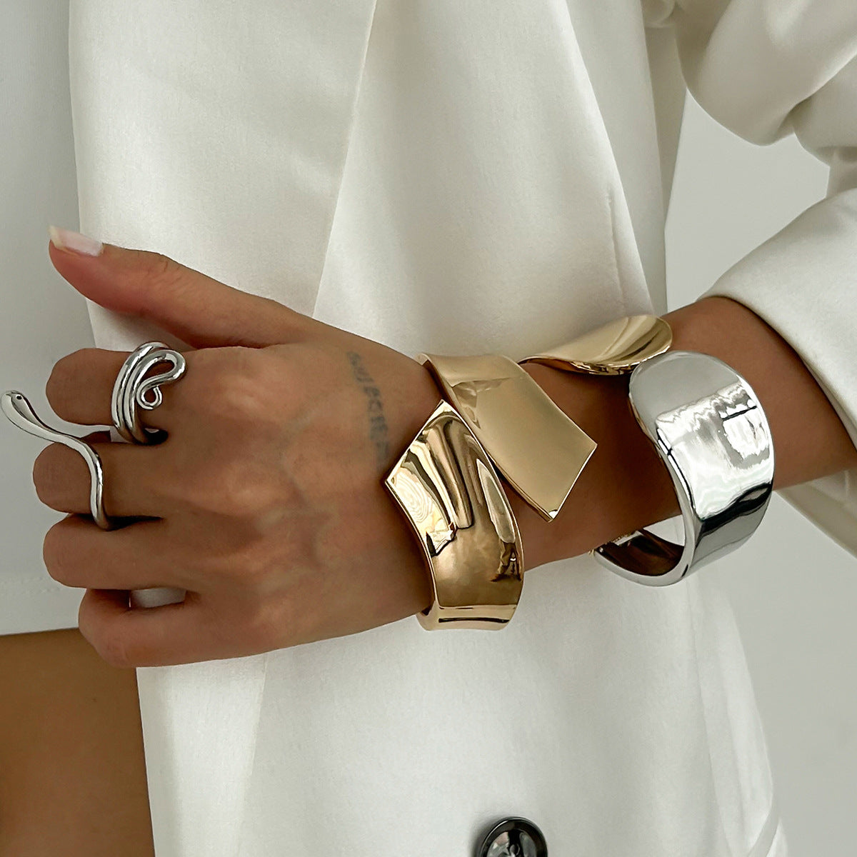 Creative Geometric Open Cuff Bracelet Women Alloy Fashion