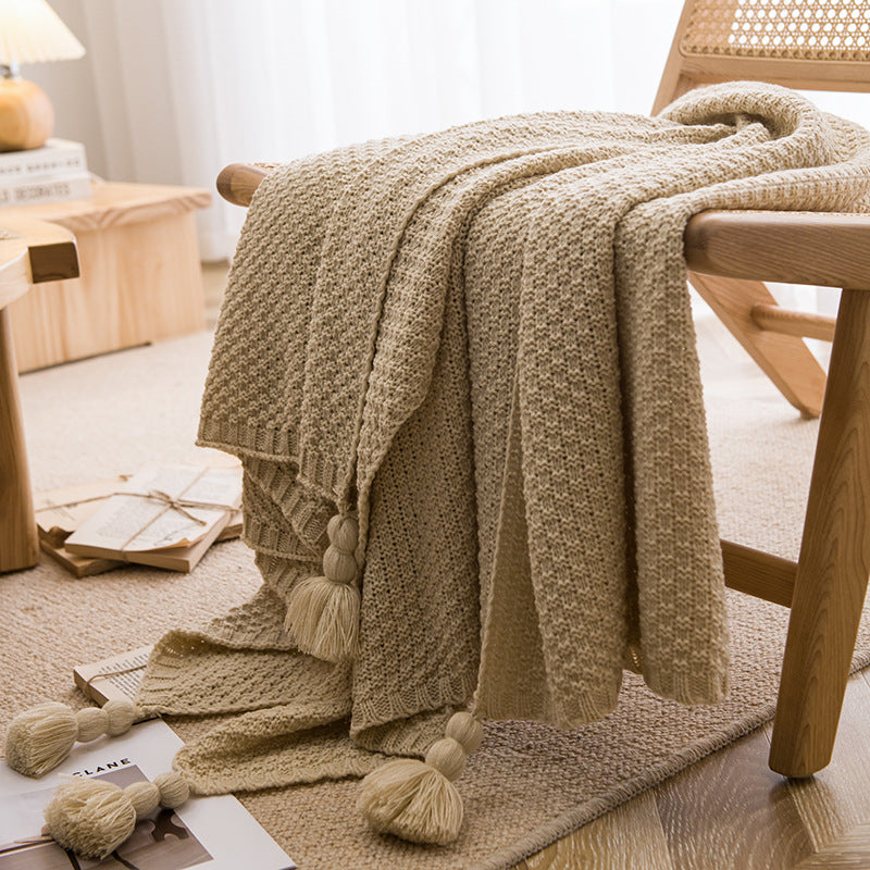 Simple Soft Cozy Tassel Blanket