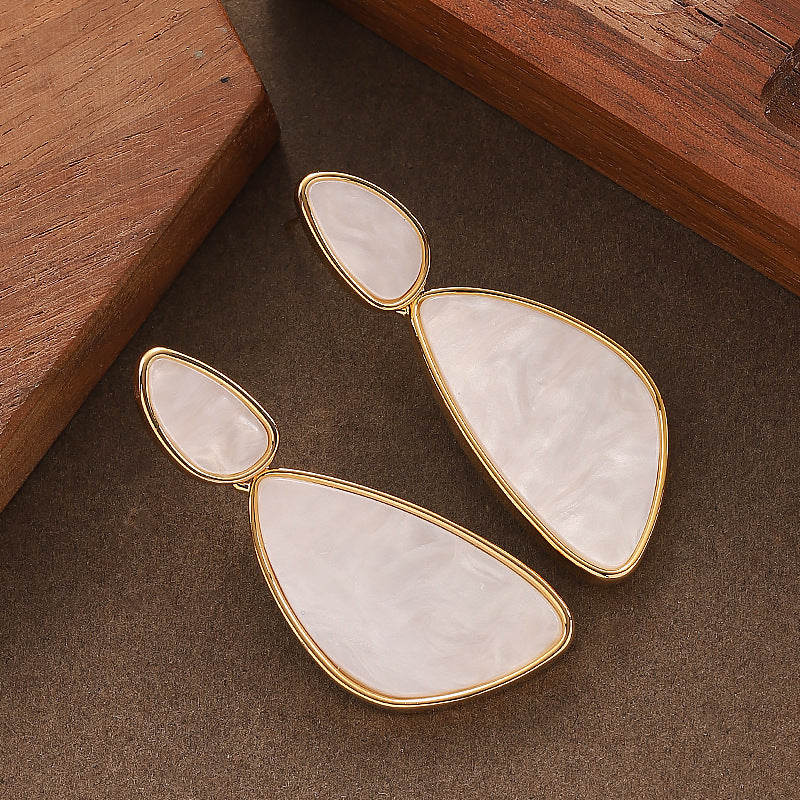 Stylish Minimalist Geometric Water Droplet Earrings In Silver