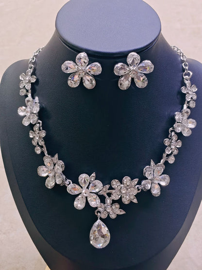 Floral Drop Necklace and Earring Set Vintage Jewelry
