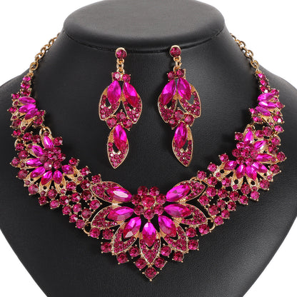 Vintage Floral Leaf Necklace Set for Women - Luxurious Jewelry
