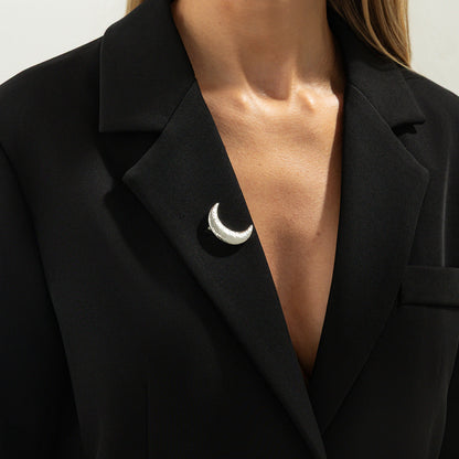 Exaggerated Irregular Metal Pleated Brooch Trendy Fashion Jacket Pin