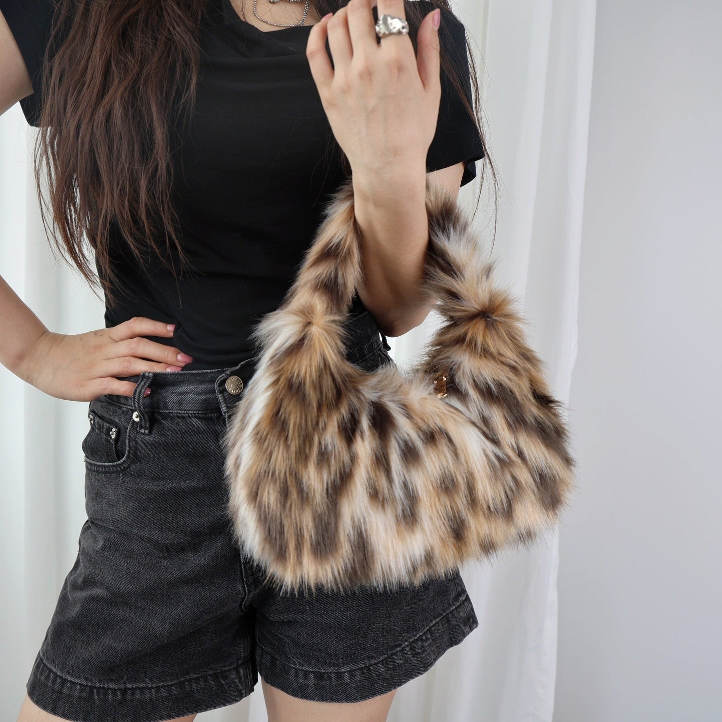 Winter Leopard Print Fluffy Underarm Handbag