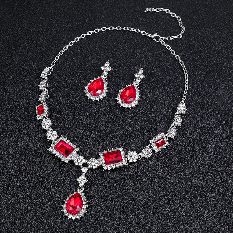 Trendy Fashionable Gemstone Necklace and Earring Set