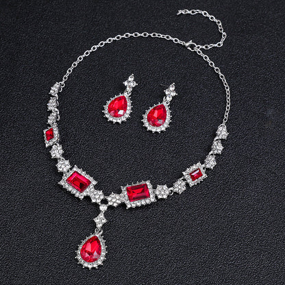 Trendy Fashionable Gemstone Necklace and Earring Set