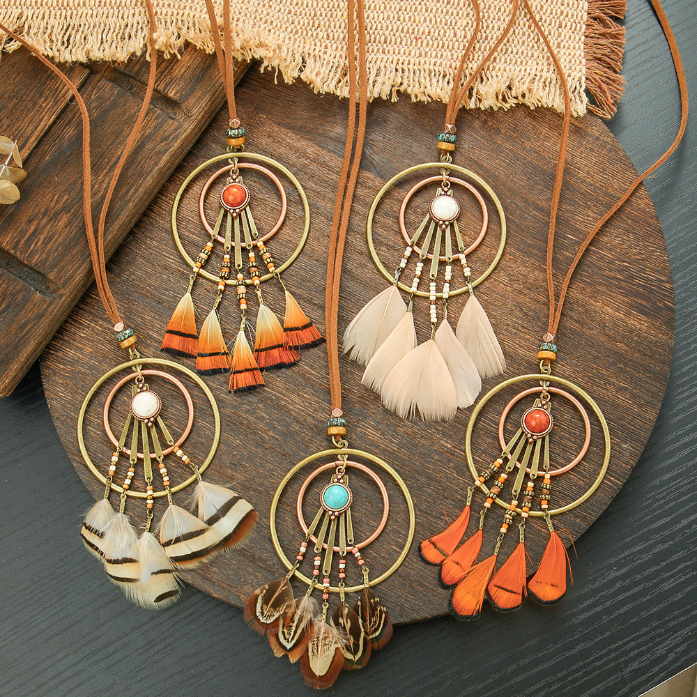 Ethnic Style Feather Pendant Necklace Handmade Zinc Alloy Jewelry