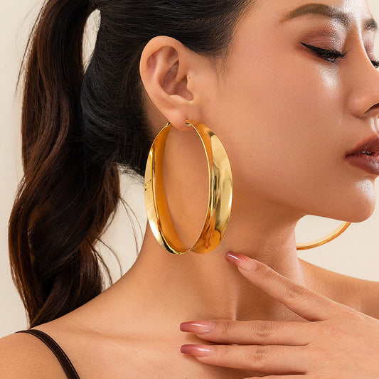 Trendy Geometric Gold Metal Hoop Earrings For Women