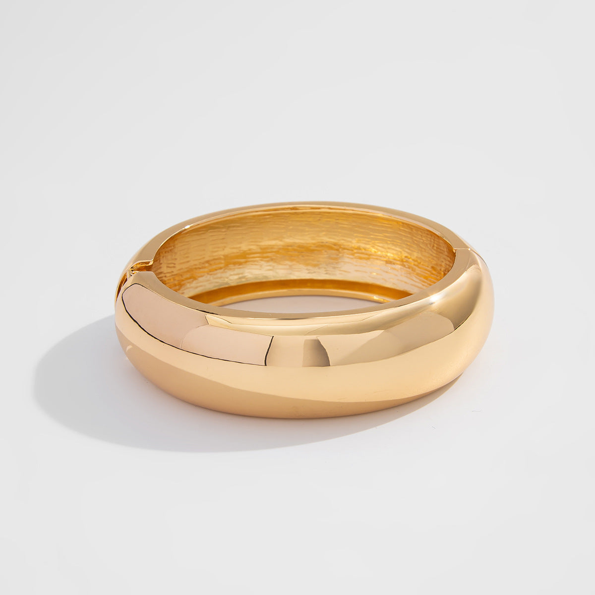 Artistic Curved Edge Alloy Bracelet Set with Irregular Design