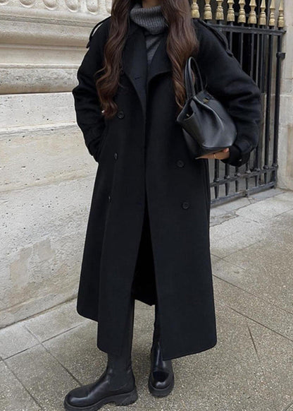 Classic Double Breasted Wool Overcoat With Tailored Fit