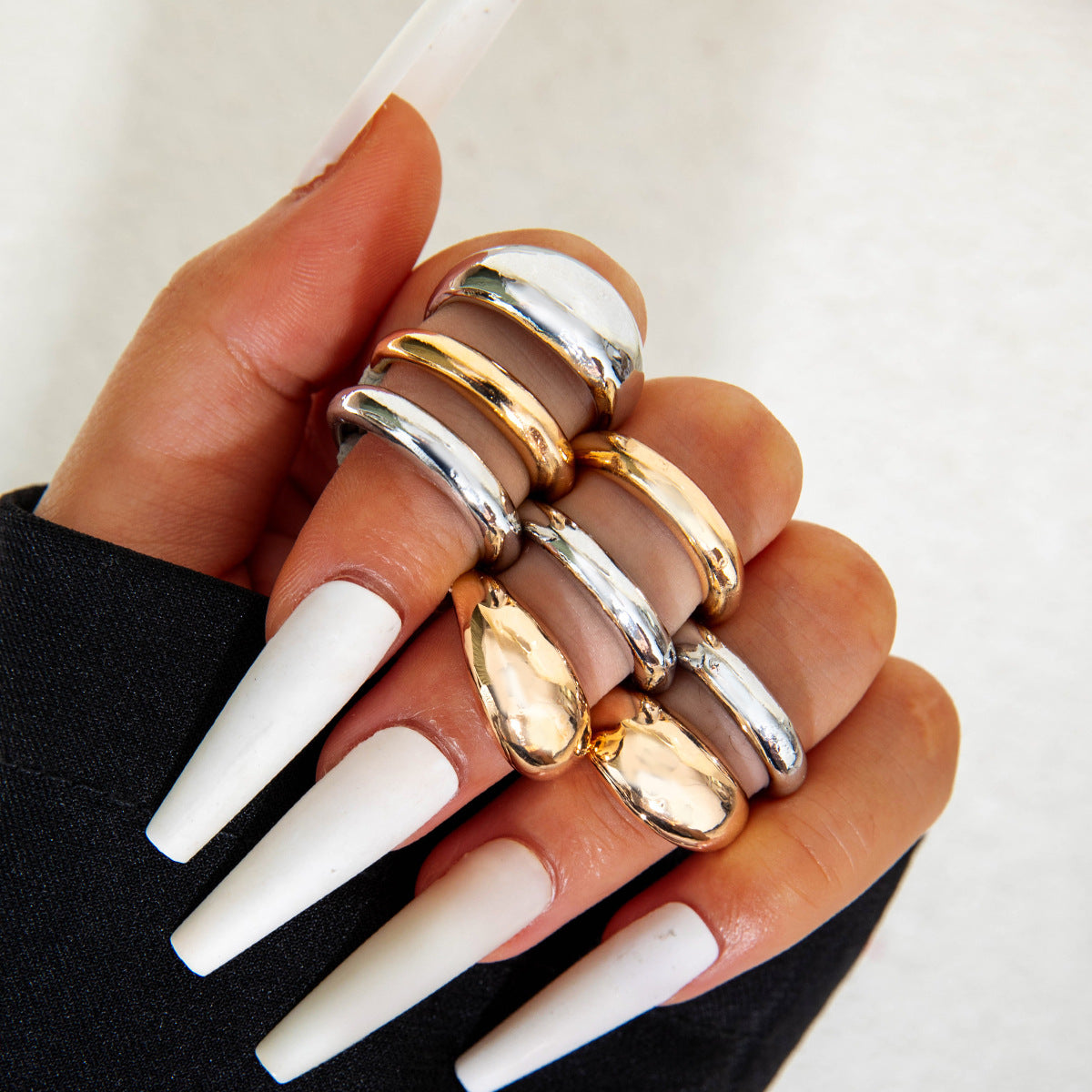 Geometric Metal Lava Line Open Ring Set - 4 Pieces