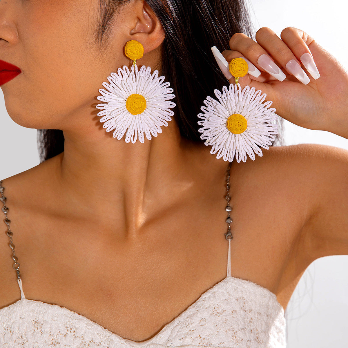 Handmade Woven Raffia Vacation Earrings Floral Design