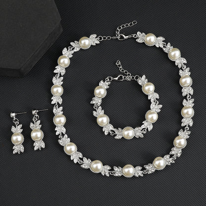 Trendy Retro Pearl Necklace Set for Women