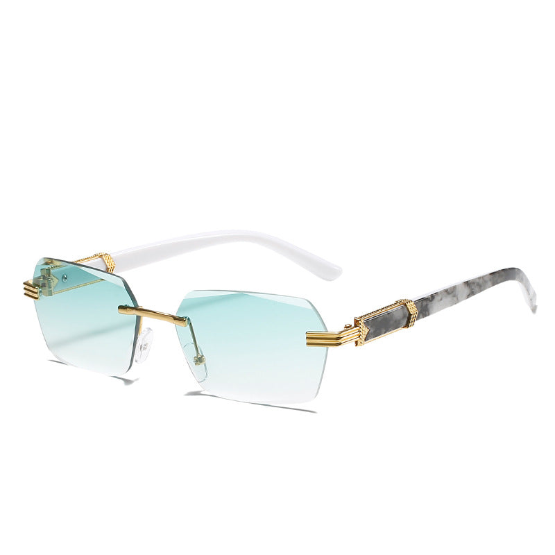 Trendy Gradient Colored Sunglasses for Women
