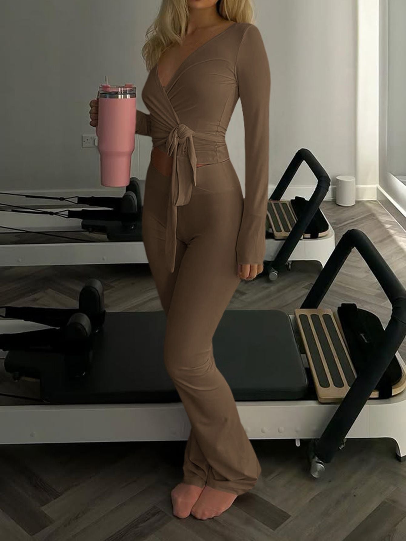 Women's Stylish Long Sleeve Top and Yoga Pants Set