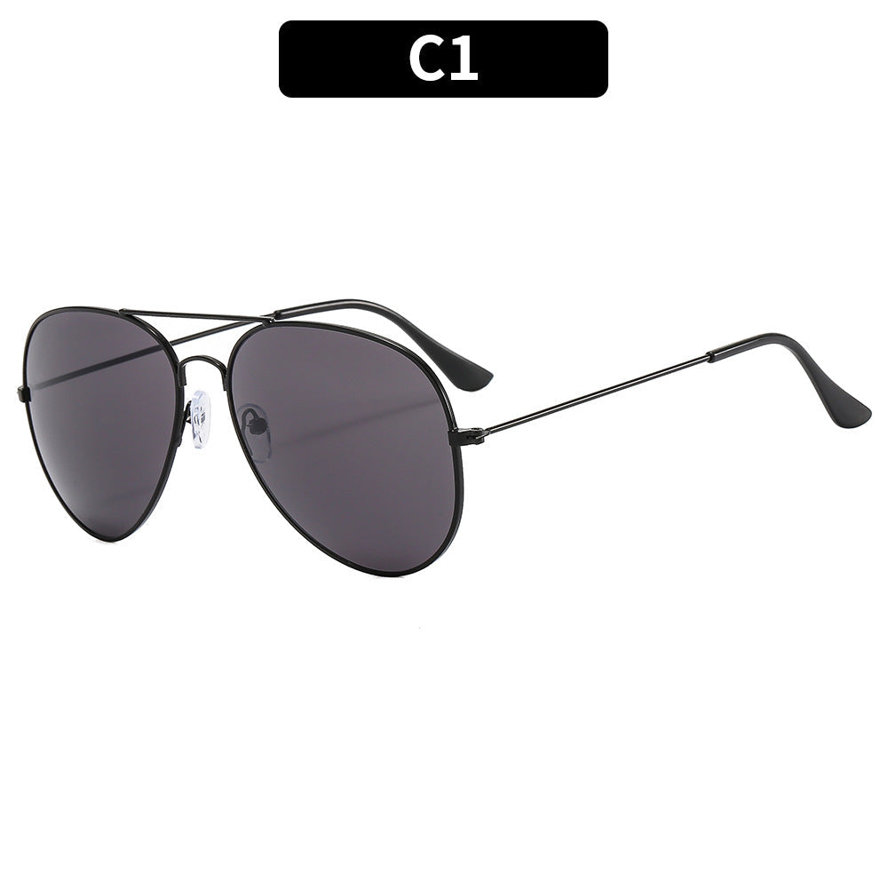 Classic Retro UV400 Men's Sunglasses with Metal Frames