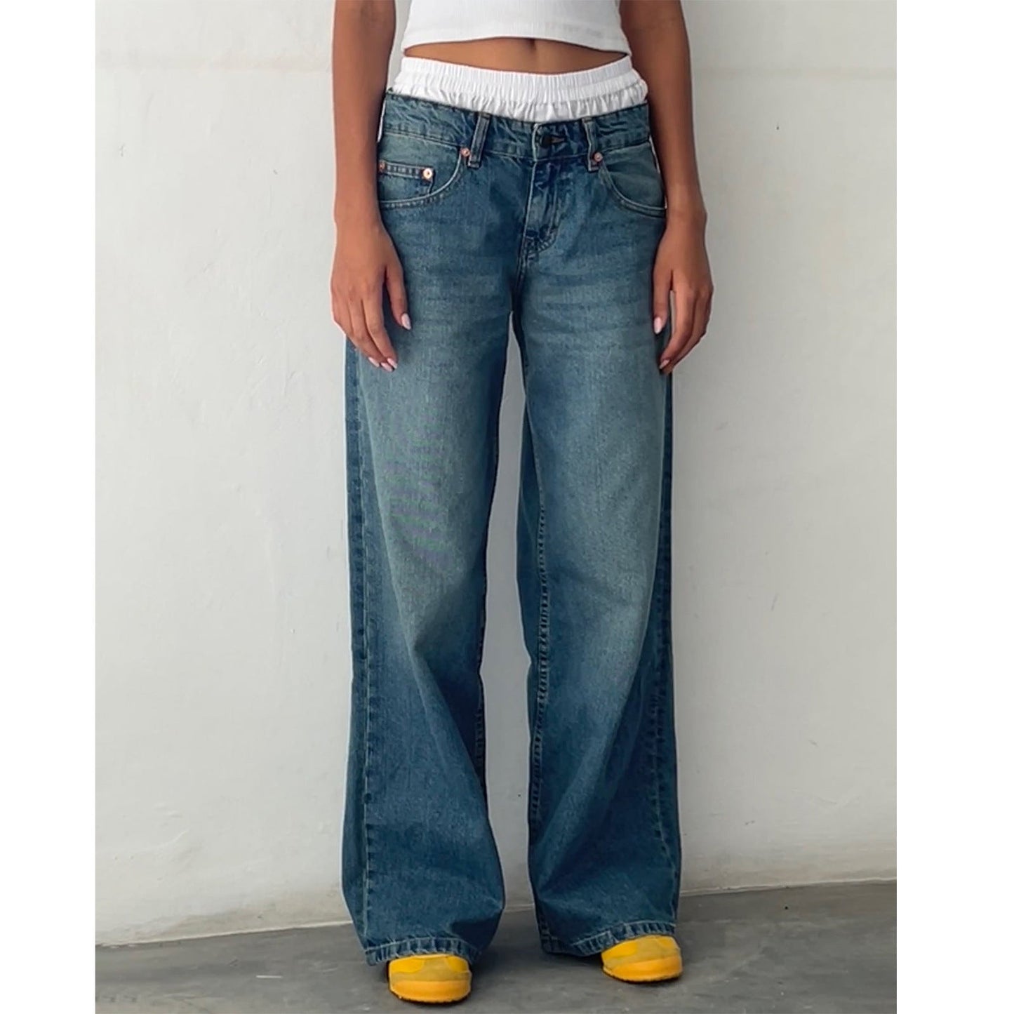 Vintage Low Rise Wide Leg Denim Jeans