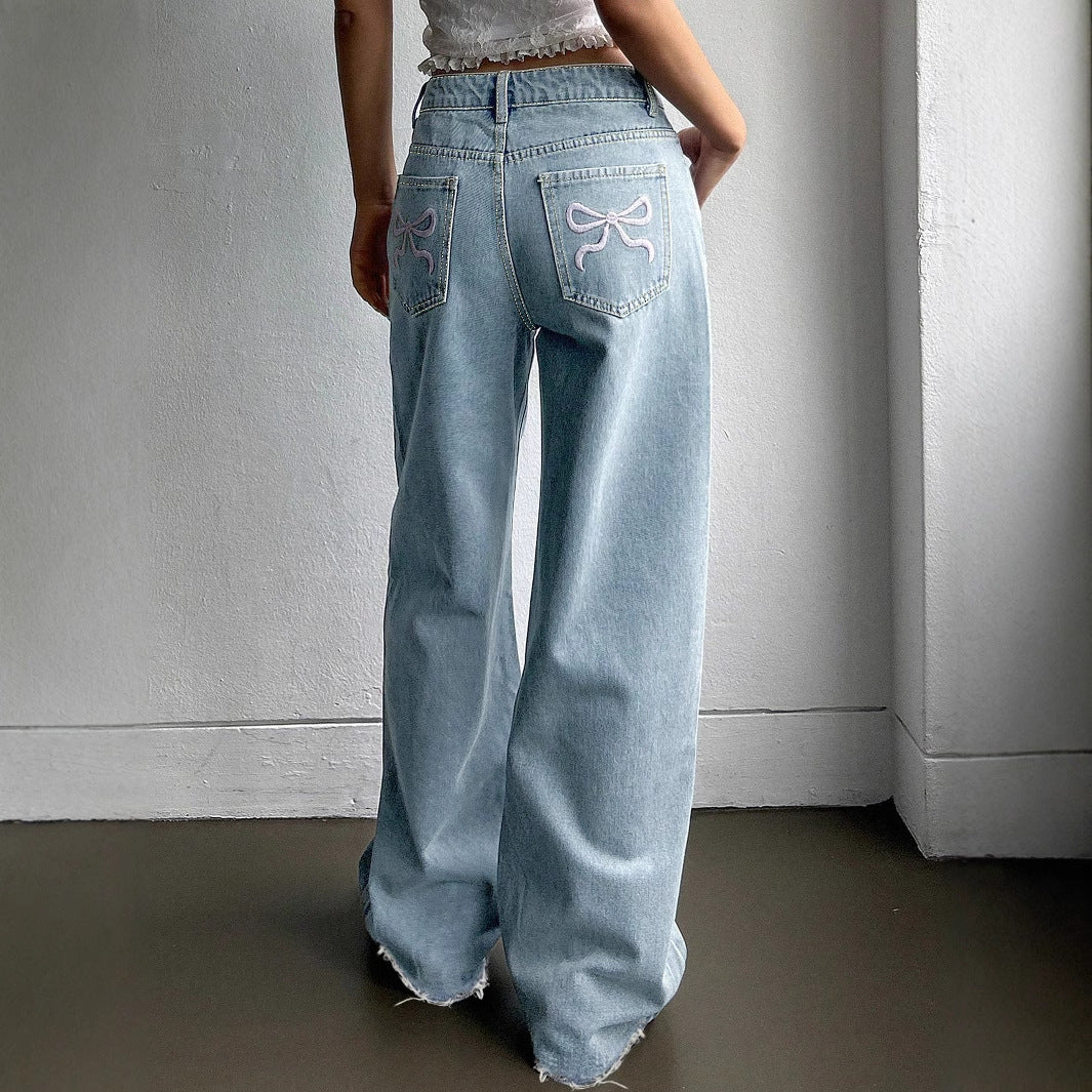 Loose Embroidered Pocket Straight Leg Jeans