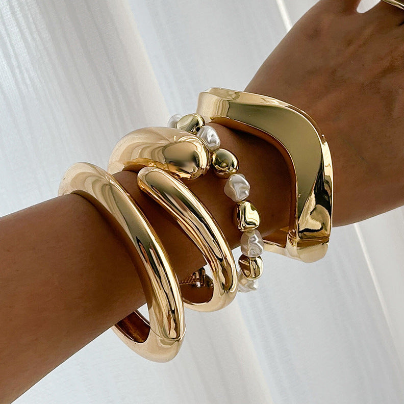 Hip Hop Oval Curved Shine Bracelet Unique Irregular Wave Design