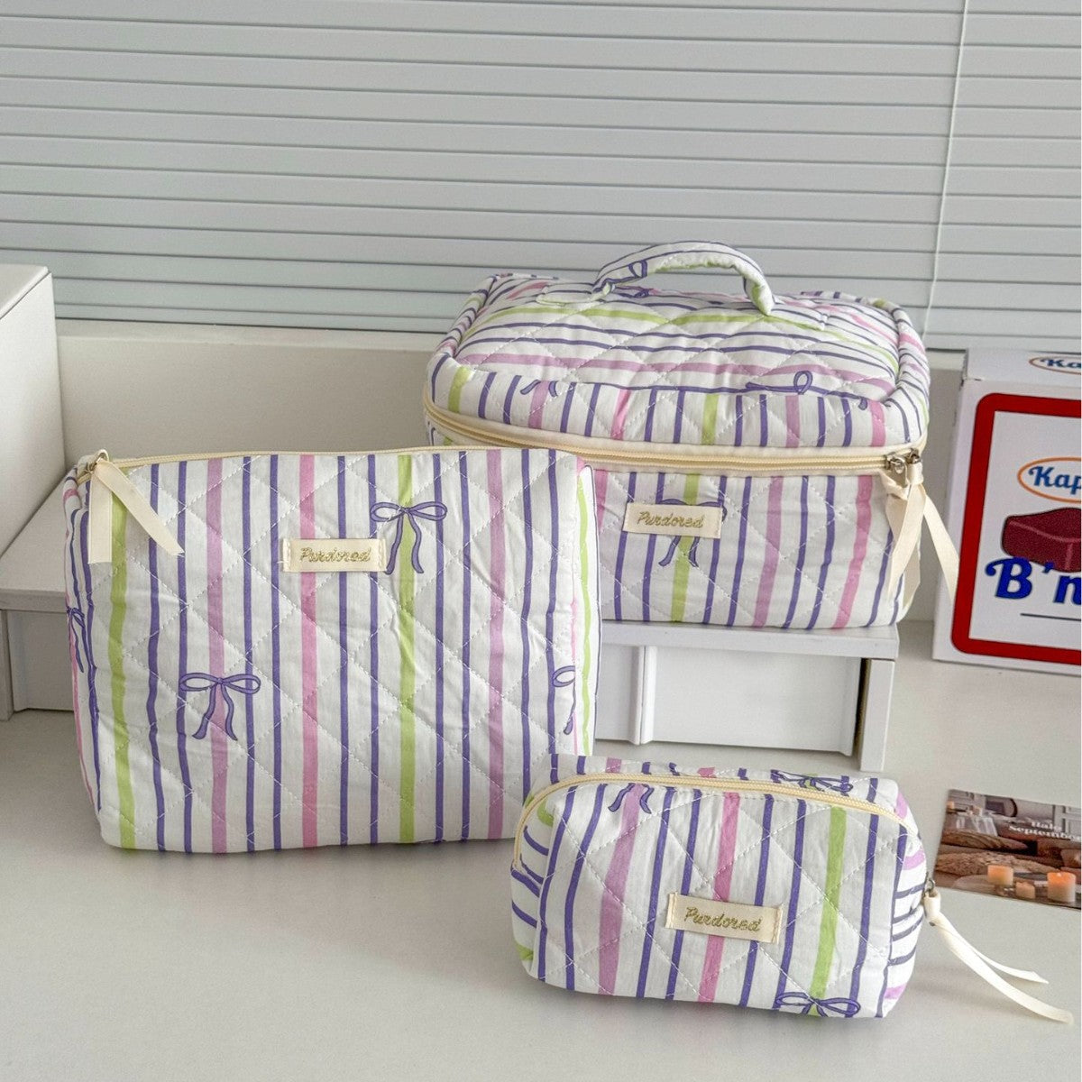 Bow Flower Large Capacity Makeup Bag Vintage Quilted Toiletry Pouch
