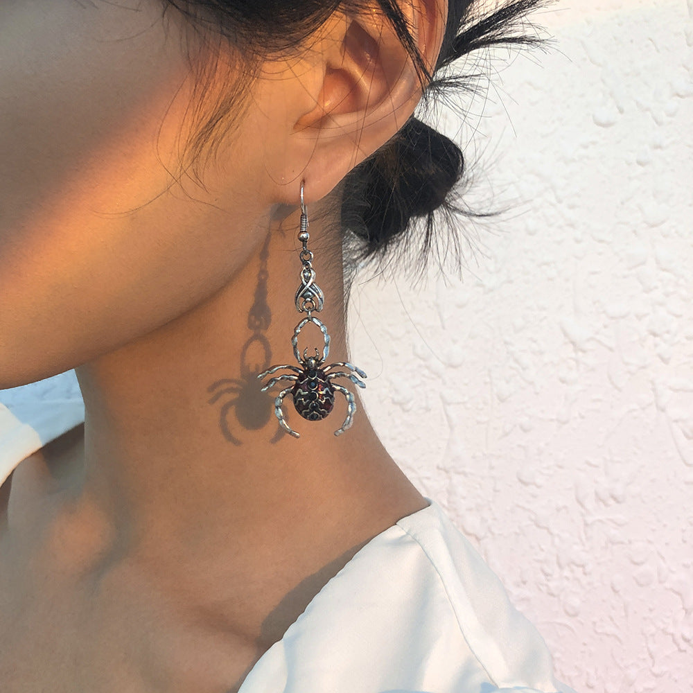 New Spider Earrings Halloween Exaggerated Diablo European And American Earrings Personality Funny Design Sense Earrings