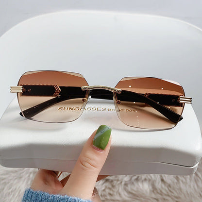 Trendy Gradient Colored Sunglasses for Women