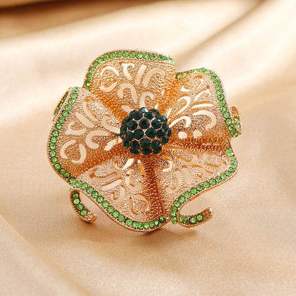 Fashion New Exaggerated Opening Three-Dimensional Noble Temperament Retro Hollow Diamond Flower Big Ring