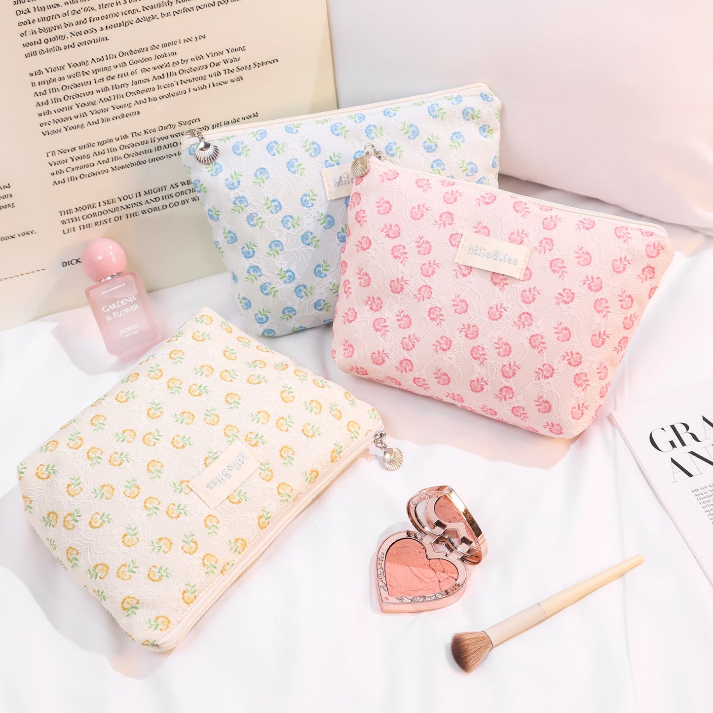 Cute Flower Print Large Capacity Cosmetic Bag