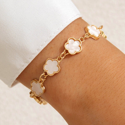 Trendy Alloy Five-Leaf Clover Bracelet Jewelry Set
