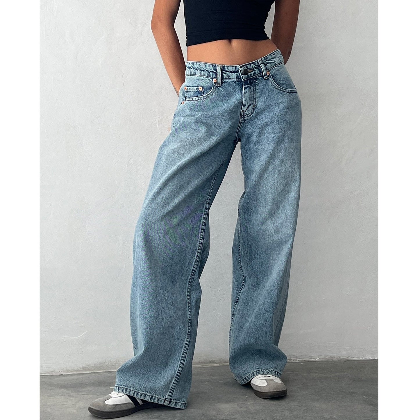 Vintage Low Rise Wide Leg Denim Jeans