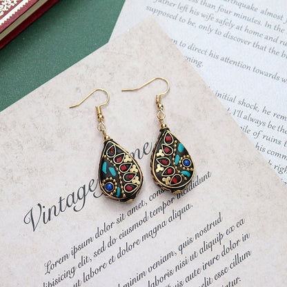 Original Niche Nepal Exotic Tibetan Ethnic Earrings Retro Temperament Simple Earrings Show Face Thin Earrings.